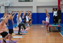 maltepe belediyesinden kadinlar icin yoga dersleri