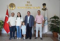 minik goktugdan baskan fevzi topuza tesekkur ziyareti