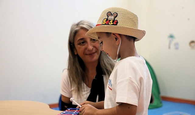 Minik Hazar Ali, ilk kez “anne” dedi 1 minik hazar ali ilk kez anne dedi