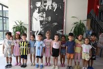 minik yureklerde 30 agustos ruhu harcliklarini mehmetcik vakfina bagisladilar