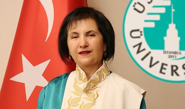 Rektör Prof. Dr. Nazife Güngör: “Mezuna kalmak yerine üniversite yolculuğuna başlayın!” 1 rektor prof dr nazife gungor mezuna kalmak yerine universite yolculuguna baslayin