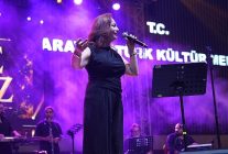 sarayda festival coskusu devam ediyor