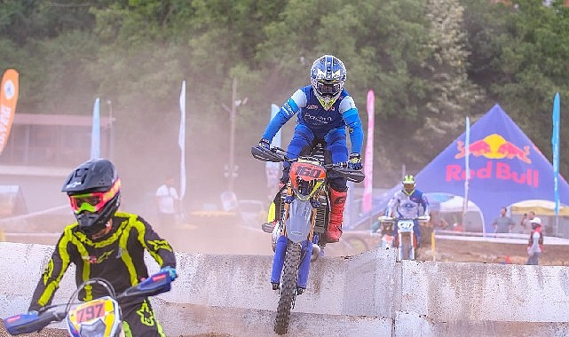 super enduroda start baskan buyukakindan