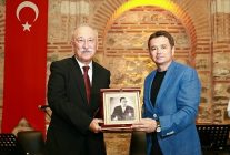 usta oyuncu altan erkekli osmangazide bir memleket hikayesi anlatti