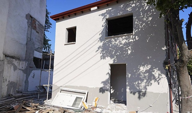 Usta Şairin Burhaniye’deki Evi Müzeye Dönüşüyor 1 usta sairin burhaniyedeki evi muzeye donusuyor