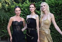 wilma elles 105 milyon tllik elbiseyle podyuma cikti