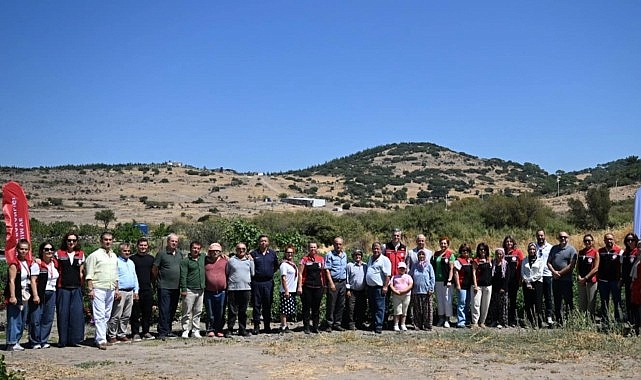 Yamanlar Tarla Domatesi Tarla Günü’nde Üreticilerle Buluştu 1 yamanlar tarla domatesi tarla gununde ureticilerle bulustu