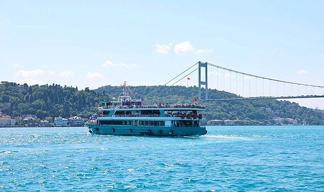 Yüzlerce çocuğun sünnet şöleni Boğaz turuyla taçlandı 1 yuzlerce cocugun sunnet soleni bogaz turuyla taclandi