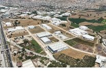 105 adada yol kaplama calismalari basladi