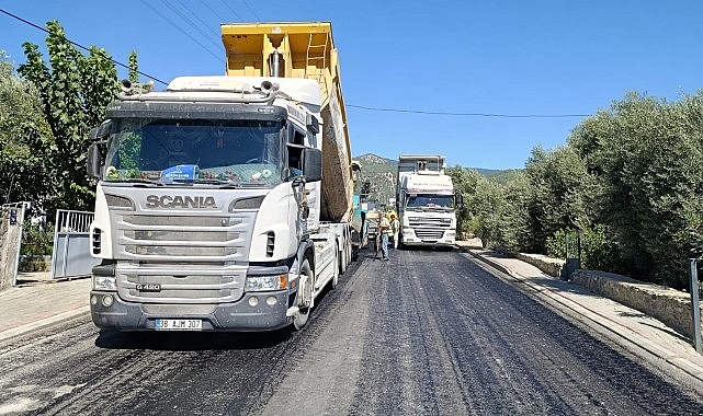 baskan cercioglundan aydinin dort bir yaninda es zamanli yol yenileme calismalari