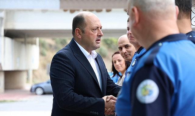 baskan yildiz zabita personeliyle yemekte bulustu