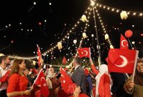 buyukakin bu ruhu hic kaybetmeyecegiz