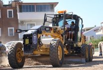 didim belediyesinden efeler mahallesinde yol calismasi