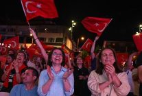 filenin sultanlarinin avrupa sampiyonlugu maltepede dev ekranda kutlandi
