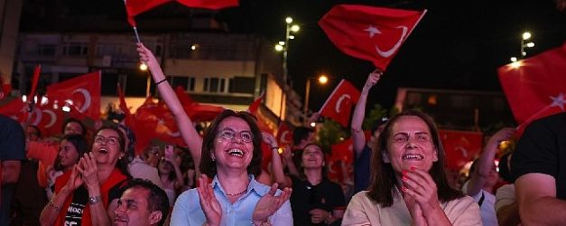 filenin sultanlarinin avrupa sampiyonlugu maltepede dev ekranda kutlandi