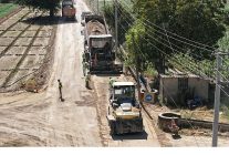 incirliovada yol yenileme calismalari devam ediyor