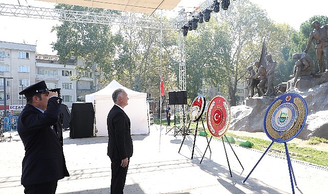 inegolun kurtulusunun 104 yili gurur ve coskuyla kutlaniyor