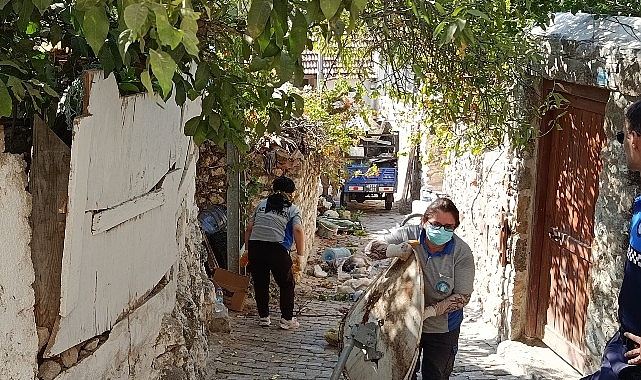karakoyde cop ev temizlendi
