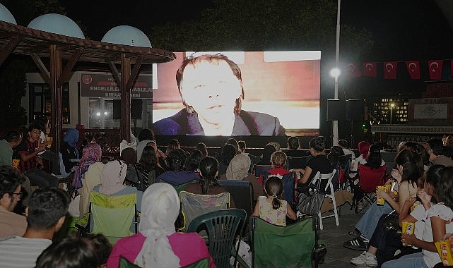 kecioreliler hababam sinifi tatilde filmi ile acik havada nostalji yasadi