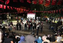 keciorende park konseri coskusu devam ediyor