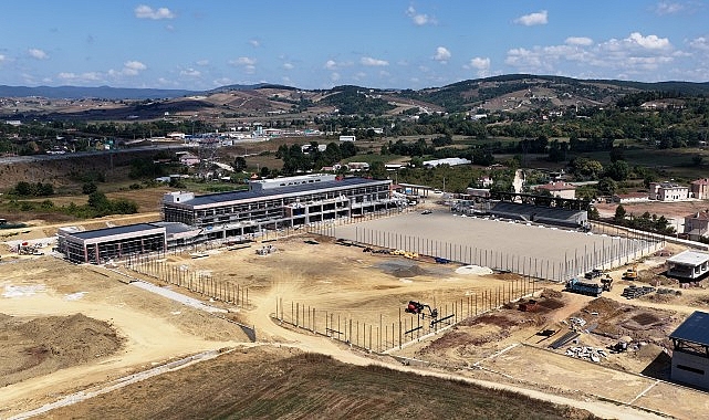 kocaelisporun yeni yuvasi adim adim tamamlaniyor