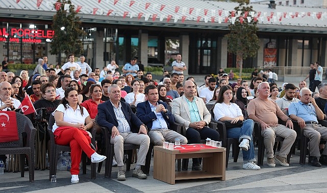osmangazi meydaninda filenin sultanlari coskusu