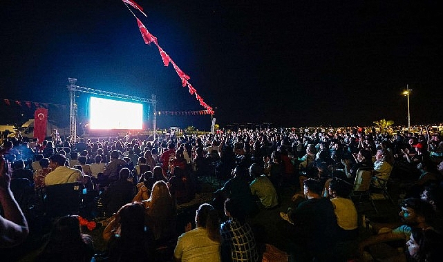 sampiyonluk dev ekranlarda kutlandi