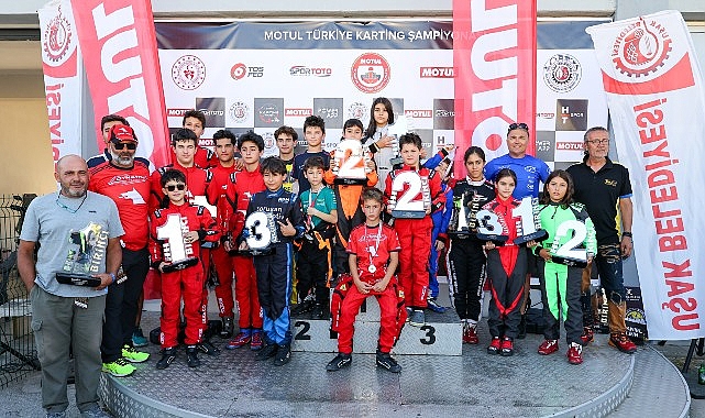 usak karting yarisinda buyuk cekisme